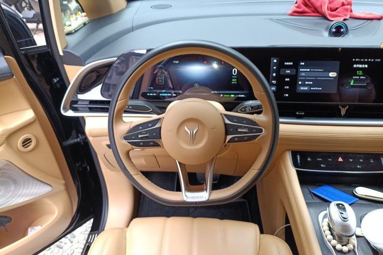 Used VOYAH Dream 2024 PHEV Extended-Range Premium Edition Steering Wheel