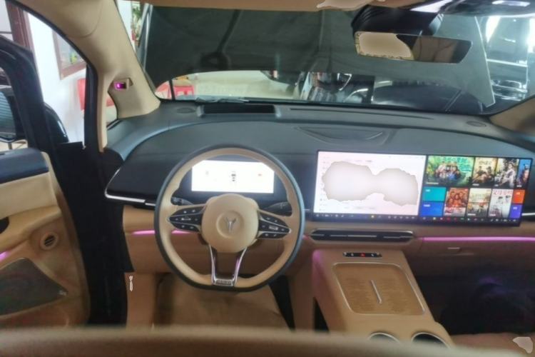Used VOYAH Dream 2024 PHEV Ultra-Long Range Flagship Edition Steering Wheel