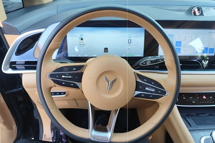 Used VOYAH Dream 2024 PHEV Extended-Range Premium Edition Steering Wheel