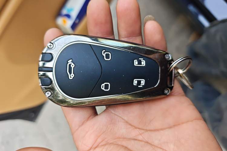 Used VOYAH Dream 2024 PHEV Ultra-Long Range Flagship Edition Vehicle Key