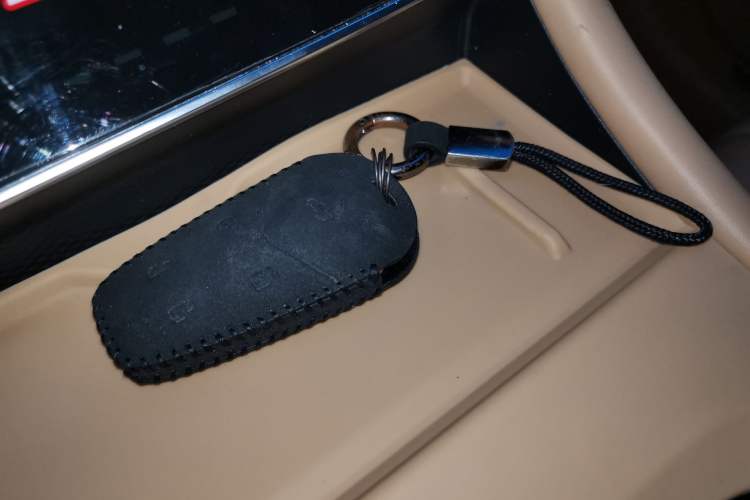 Used VOYAH Dream 2024 PHEV Extended-Range Premium Edition Vehicle Key