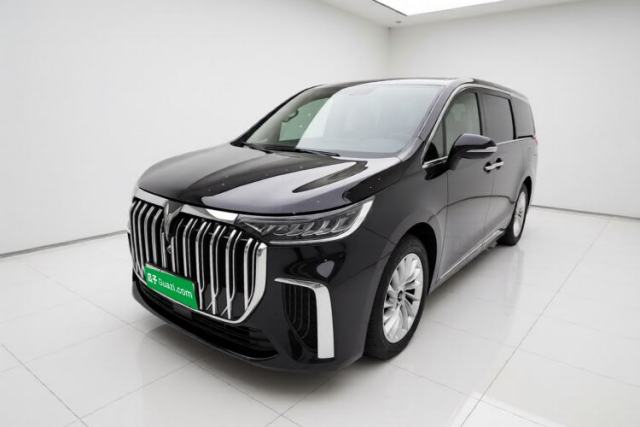 Ojetý VOYAH Dream 2024 PHEV Extended-Range Premium Edition
