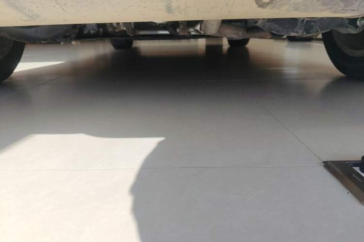 Used VOYAH Dream 2024 PHEV Ultra-Long Range Flagship Edition Chassis Rear