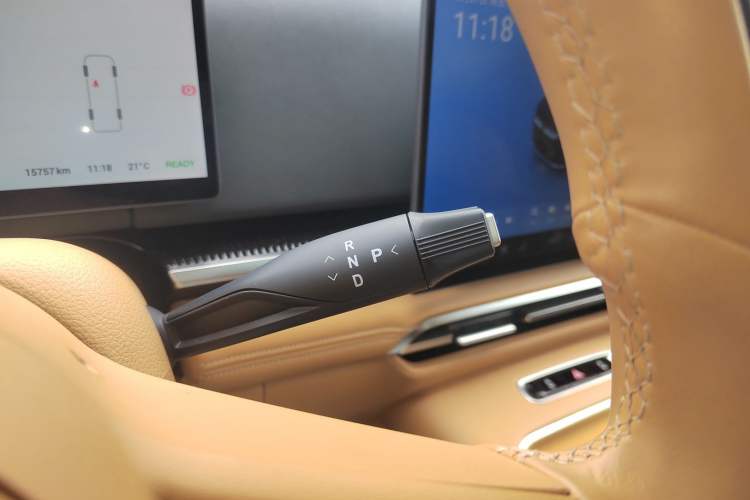 Used VOYAH Dream 2024 PHEV Ultra-Long Range Flagship Edition Gear Lever