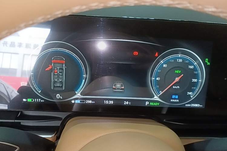 Used VOYAH Dream 2024 PHEV Extended-Range Premium Edition Instrument Cluster