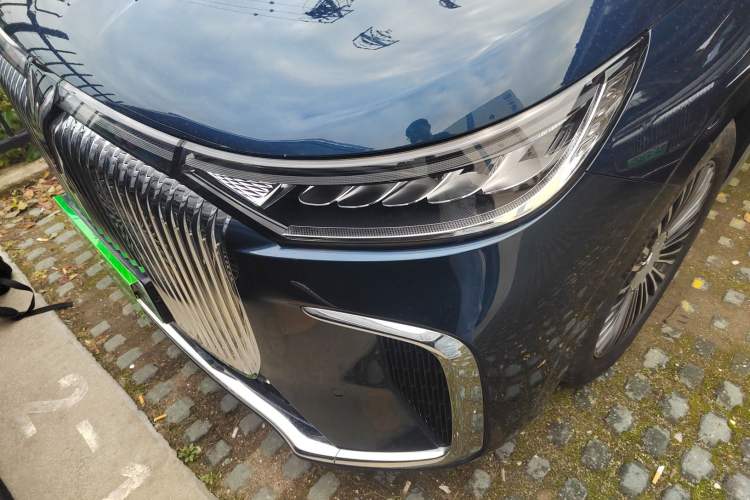 Used VOYAH Dream 2024 PHEV Ultra-Long Range Flagship Edition Left Front Headlight