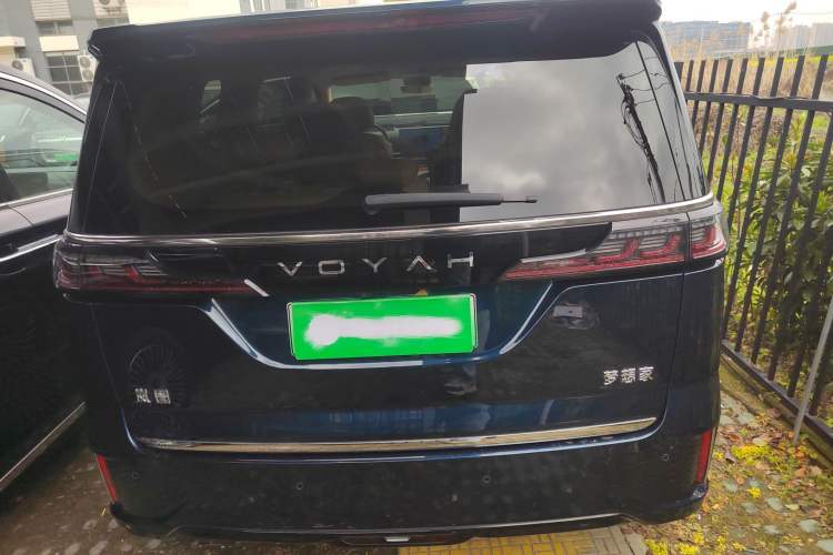Used VOYAH Dream 2024 PHEV Ultra-Long Range Flagship Edition Rear