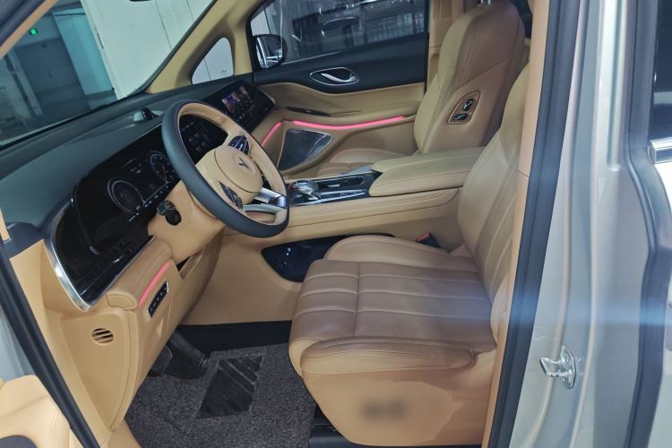 Used VOYAH Dream 2024 PHEV Extended-Range Premium Edition Left Front Seat