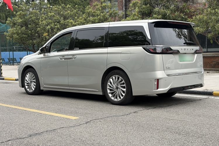 Used VOYAH Dream 2024 PHEV Extended-Range Premium Edition Exterior 3