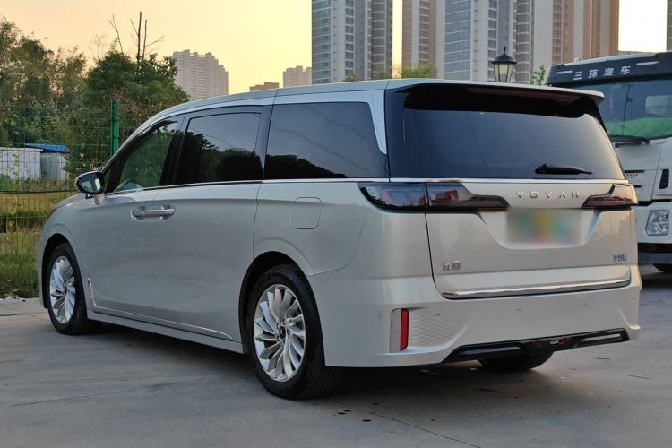 Used VOYAH Dream 2024 PHEV Extended-Range Premium Edition Exterior 5