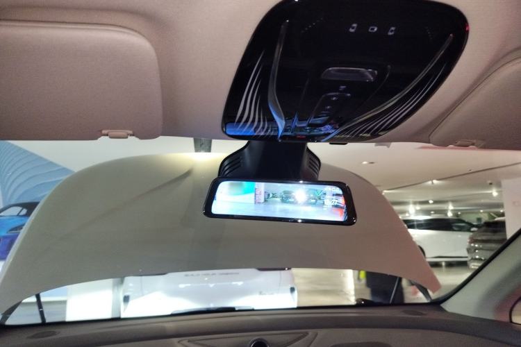 Used VOYAH Dream 2024 PHEV Extended-Range Premium Edition Headliner
