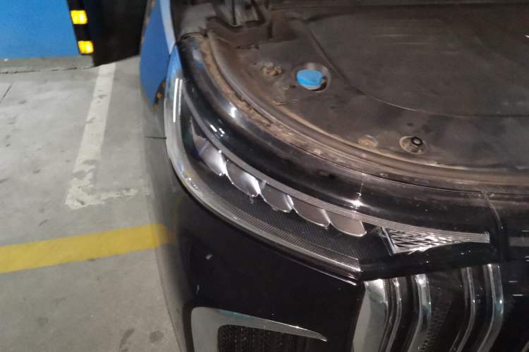 Used VOYAH Dream 2024 PHEV Ultra-Long Range Flagship Edition Right Front Headlight