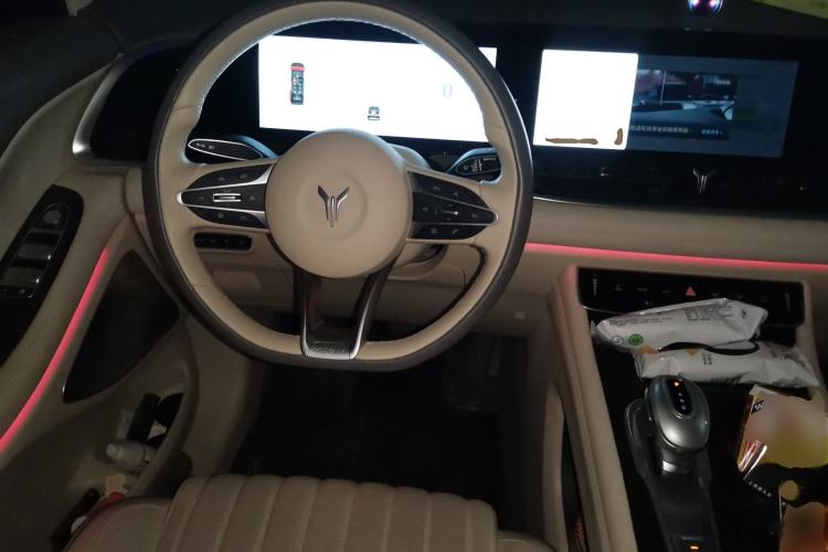 Used VOYAH Dream 2024 PHEV Ultra-Long Range Flagship Edition Steering Wheel