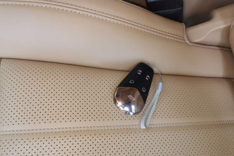 Used VOYAH Dream 2024 PHEV Extended-Range Premium Edition Vehicle Key