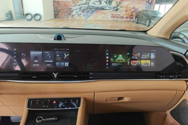 Used VOYAH Dream 2024 PHEV Ultra-Long Range Flagship Edition Audio And AC Panel