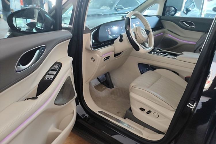 Used VOYAH Dream 2024 PHEV Ultra-Long Range Flagship Edition Driver Seat