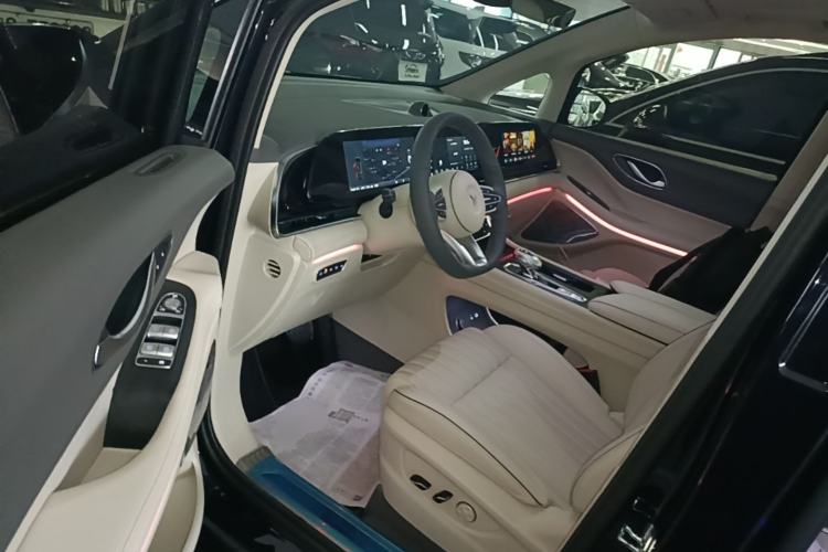 Used VOYAH Dream 2024 PHEV Ultra-Long Range Flagship Edition Driver Seat