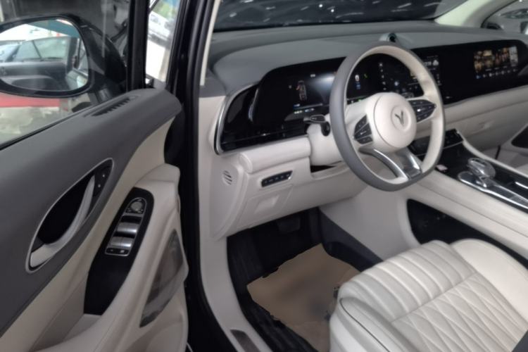 Used VOYAH Dream 2024 PHEV Ultra-Long Range Flagship Edition Driver Seat