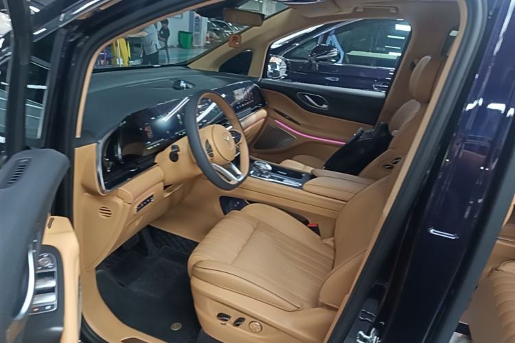 Used VOYAH Dream 2024 PHEV Ultra-Long Range Flagship Edition Driver Seat