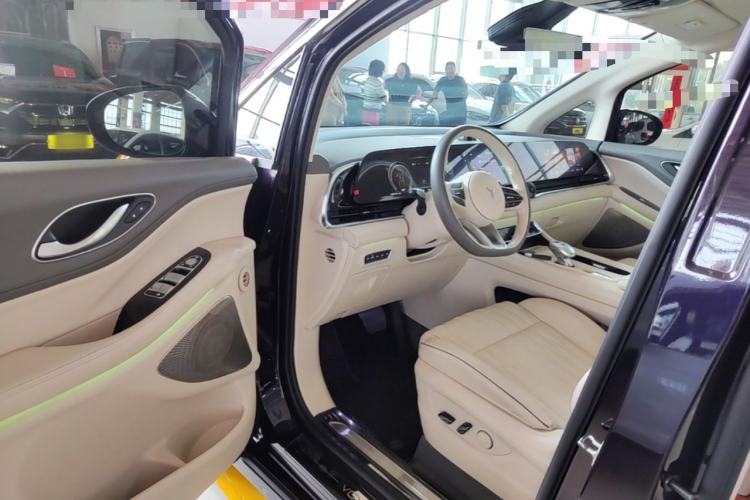 Used VOYAH Dream 2024 PHEV Ultra-Long Range Flagship Edition Driver Seat