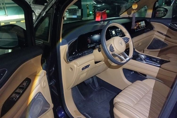Used VOYAH Dream 2024 PHEV Ultra-Long Range Flagship Edition Driver Seat