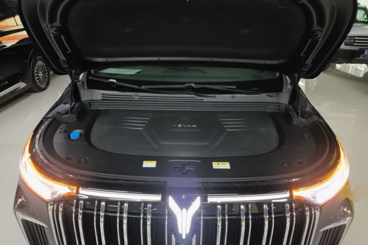 Used VOYAH Dream 2024 PHEV Ultra-Long Range Flagship Edition Engine Bay