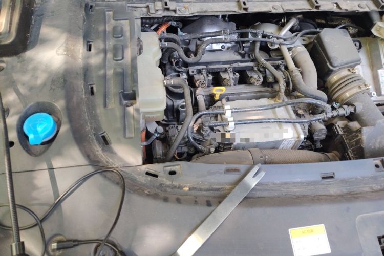 Used VOYAH Dream 2024 PHEV Extended-Range Premium Edition Engine Bay Right