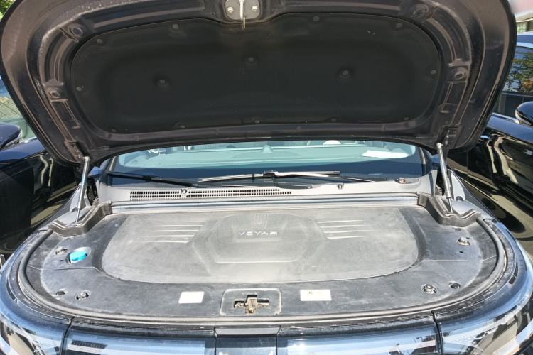 Used VOYAH Dream 2024 PHEV Extended-Range Premium Edition Engine Bay