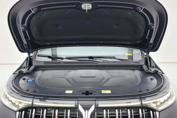 Used VOYAH Dream 2024 PHEV Extended-Range Premium Edition Engine Bay