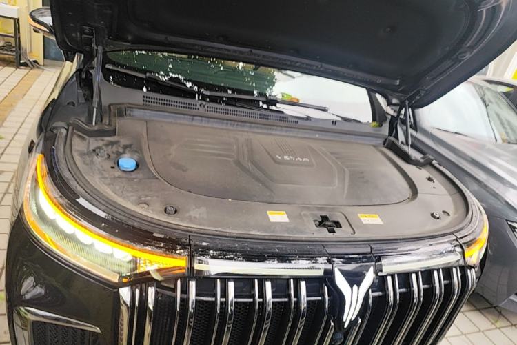 Used VOYAH Dream 2024 PHEV Extended-Range Premium Edition Engine Bay