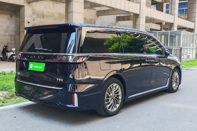 Used VOYAH Dream 2024 PHEV Ultra-Long Range Flagship Edition Exterior 1