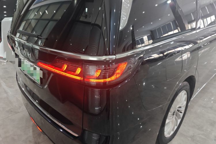 Used VOYAH Dream 2024 PHEV Extended-Range Premium Edition Exterior 3