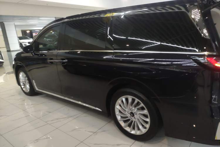 Used VOYAH Dream 2024 EV Long-Range Premium Edition Exterior 3