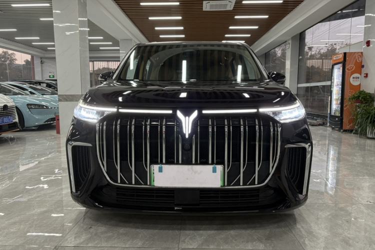 Used VOYAH Dream 2024 PHEV Ultra-Long Range Flagship Edition Exterior 3