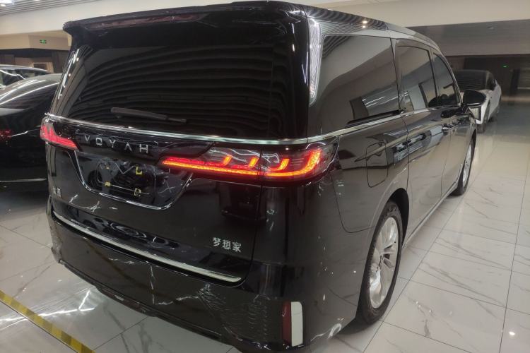 Used VOYAH Dream 2024 EV Long-Range Premium Edition Exterior 5