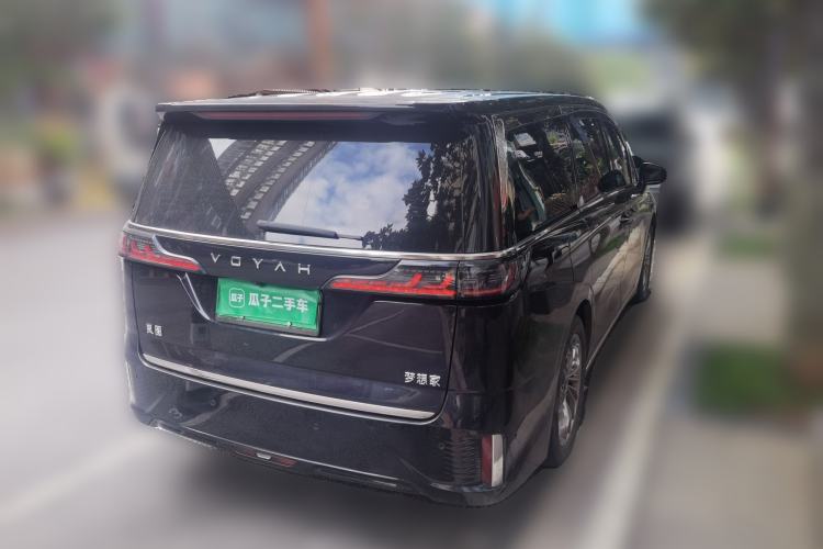 Used VOYAH Dream 2024 PHEV Ultra-Long Range Flagship Edition Exterior 5