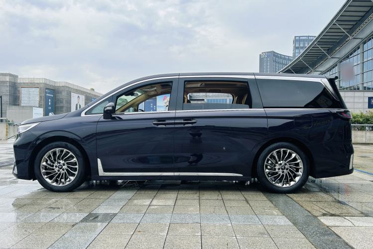 Used VOYAH Dream 2024 PHEV Ultra-Long Range Flagship Edition Exterior 6