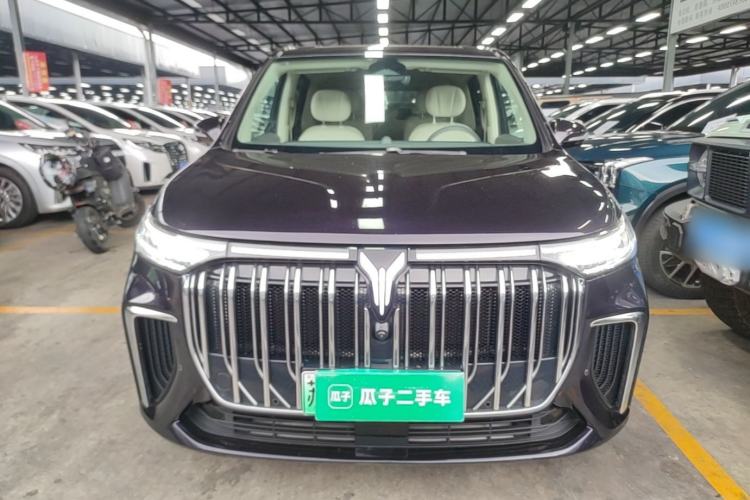 Used VOYAH Dream 2024 PHEV Extended-Range Premium Edition Front