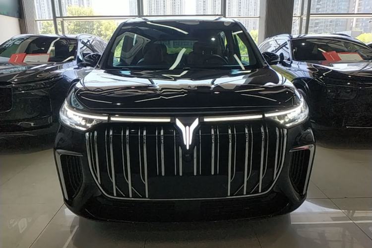 Used VOYAH Dream 2024 PHEV Extended-Range Premium Edition Front