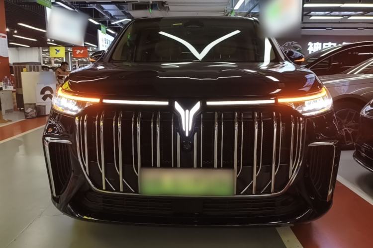 Used VOYAH Dream 2024 PHEV Extended-Range Premium Edition Front