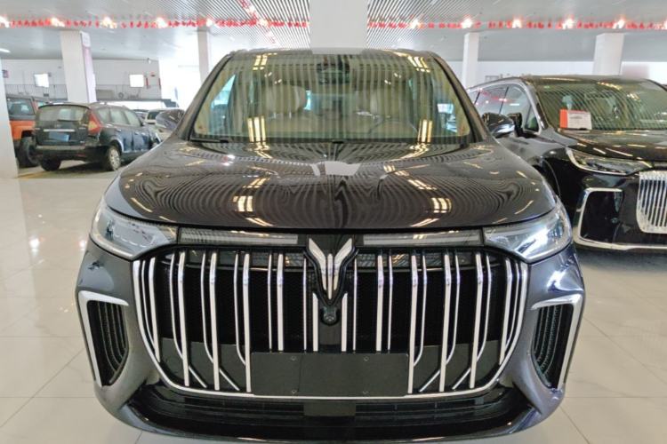 Used VOYAH Dream 2024 PHEV Extended-Range Premium Edition Front