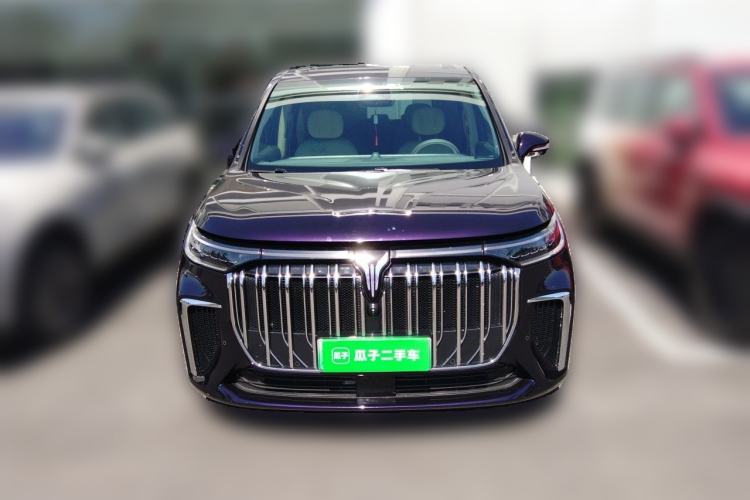 Used VOYAH Dream 2024 PHEV Ultra-Long Range Flagship Edition Front