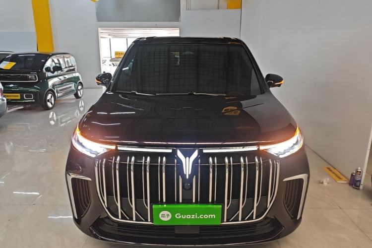 Used VOYAH Dream 2024 PHEV Ultra-Long Range Flagship Edition Front