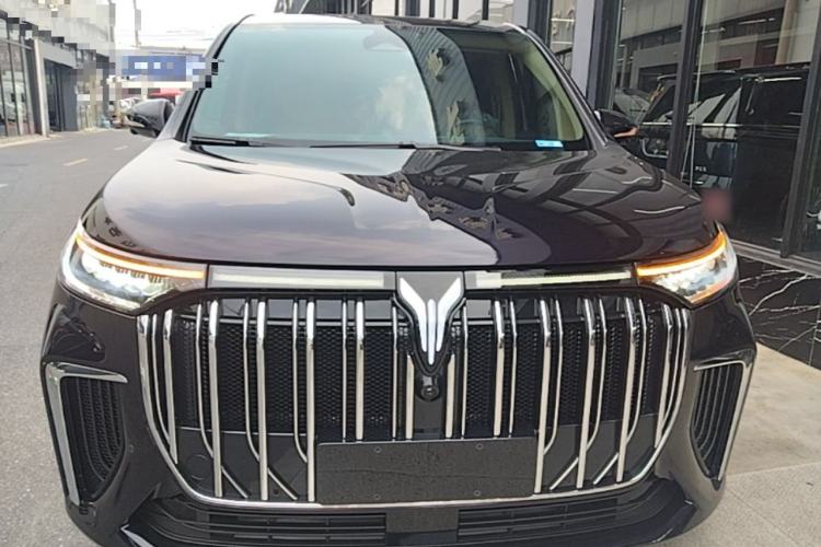 Used VOYAH Dream 2024 PHEV Ultra-Long Range Flagship Edition Front