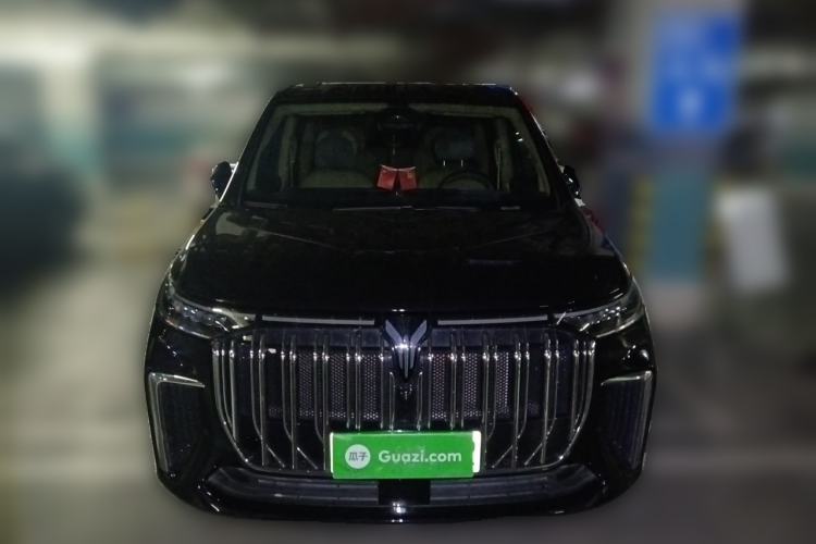 Used VOYAH Dream 2024 PHEV Ultra-Long Range Flagship Edition Front