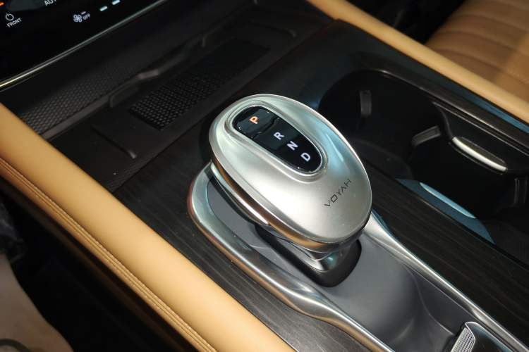Used VOYAH Dream 2024 PHEV Ultra-Long Range Flagship Edition Gear Lever