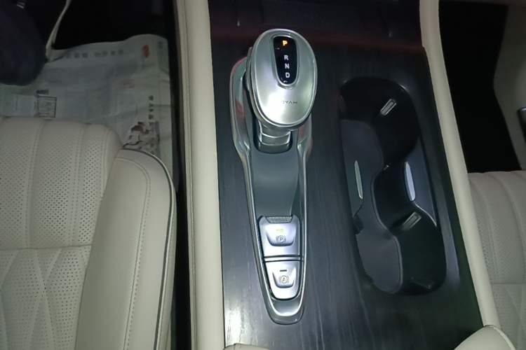 Used VOYAH Dream 2024 PHEV Ultra-Long Range Flagship Edition Gear Lever