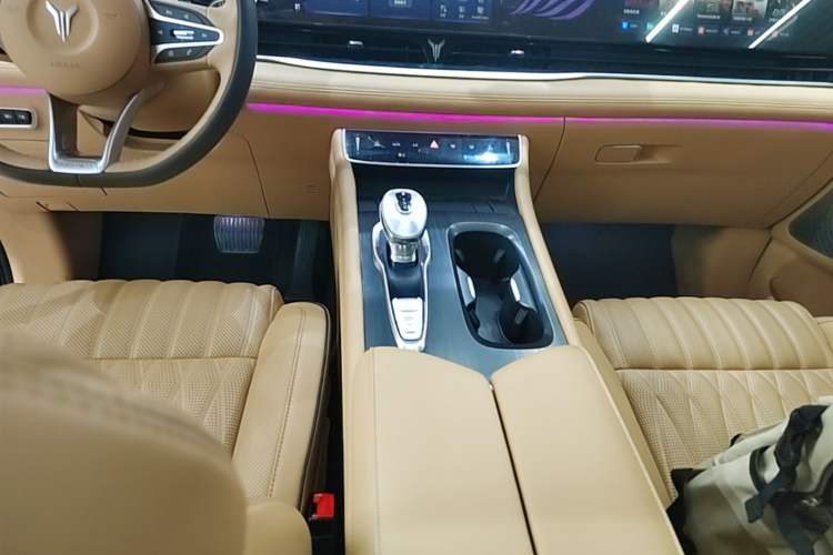 Used VOYAH Dream 2024 PHEV Ultra-Long Range Flagship Edition Gear Lever