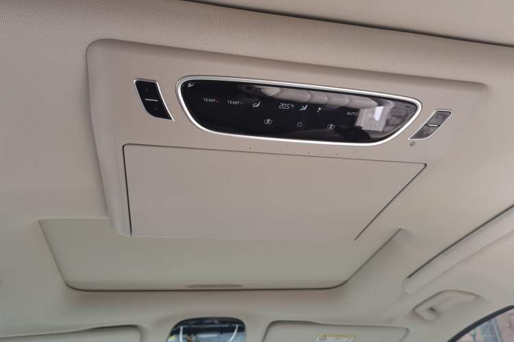 Used VOYAH Dream 2024 PHEV Ultra-Long Range Flagship Edition Headliner