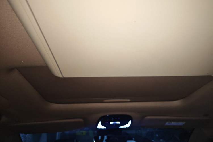 Used VOYAH Dream 2024 PHEV Extended-Range Premium Edition Headliner
